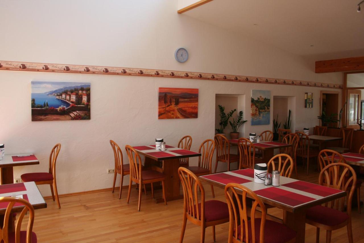 Gasthof Berg Hochstadt an der Donau Εξωτερικό φωτογραφία